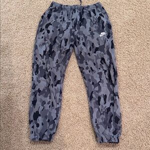 Nike Gray & Black Camo Joggers